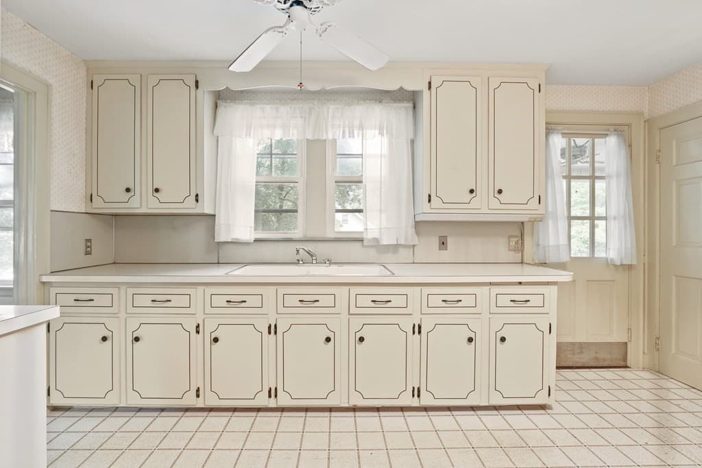 235 Brookline St, Needham, Massachusetts 02492 - Photo 4