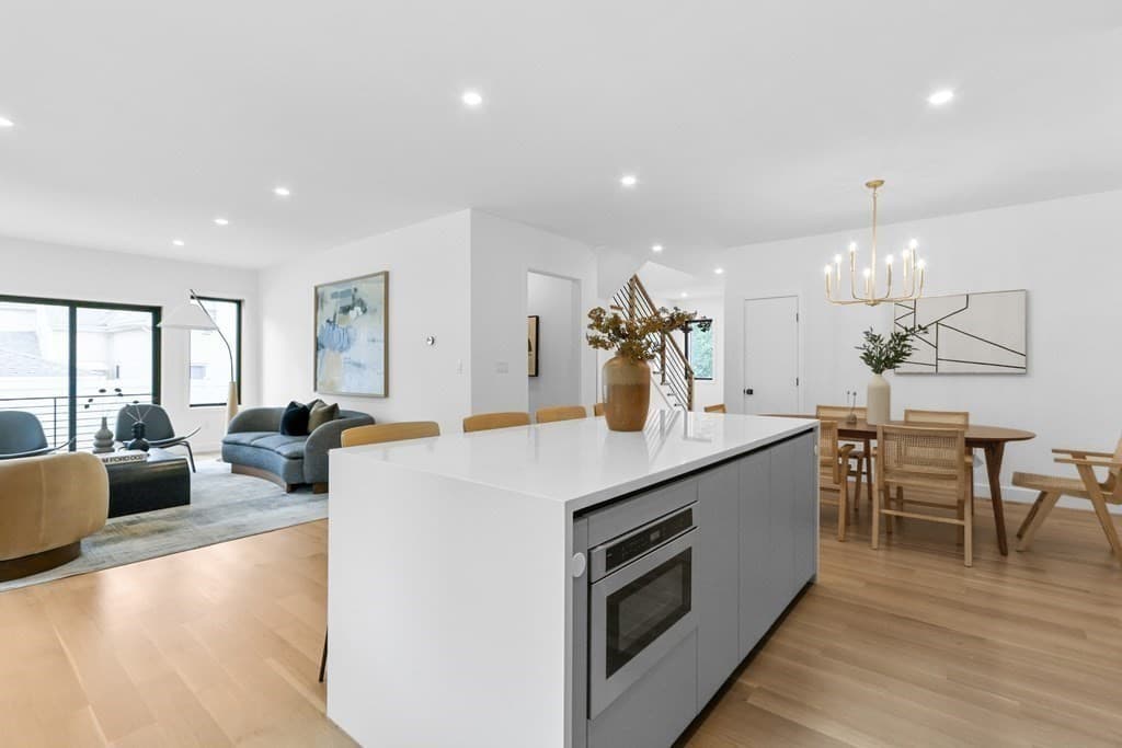 172 Pearl St 2, Newton, Massachusetts 02458 - Photo 5