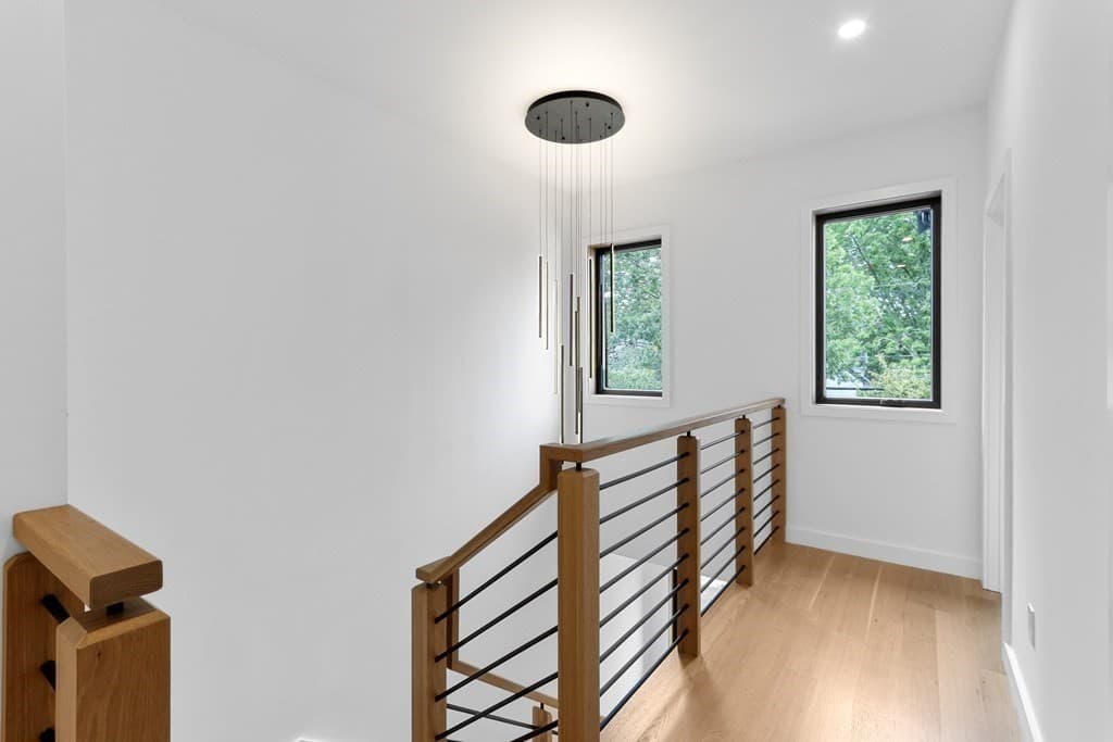 170 Pearl St 1, Newton, Massachusetts 02458 - Photo 5