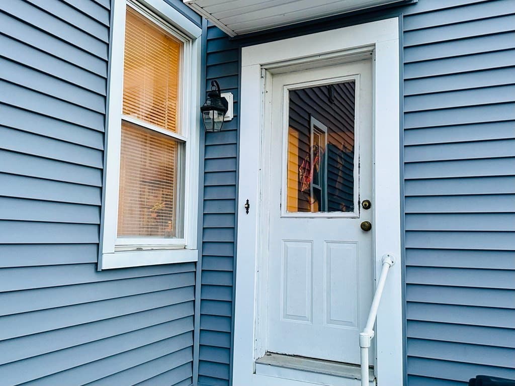 181 Charles 4, Waltham, Massachusetts - Photo 2