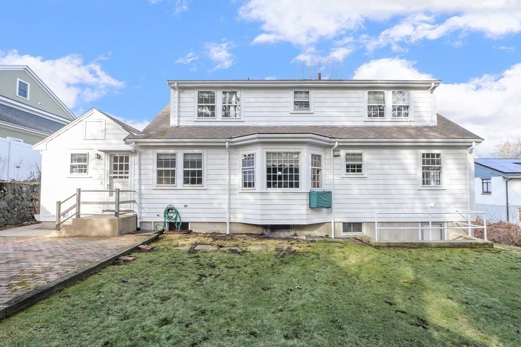 116 Elder Rd, Needham, Massachusetts 02494 - Photo 2