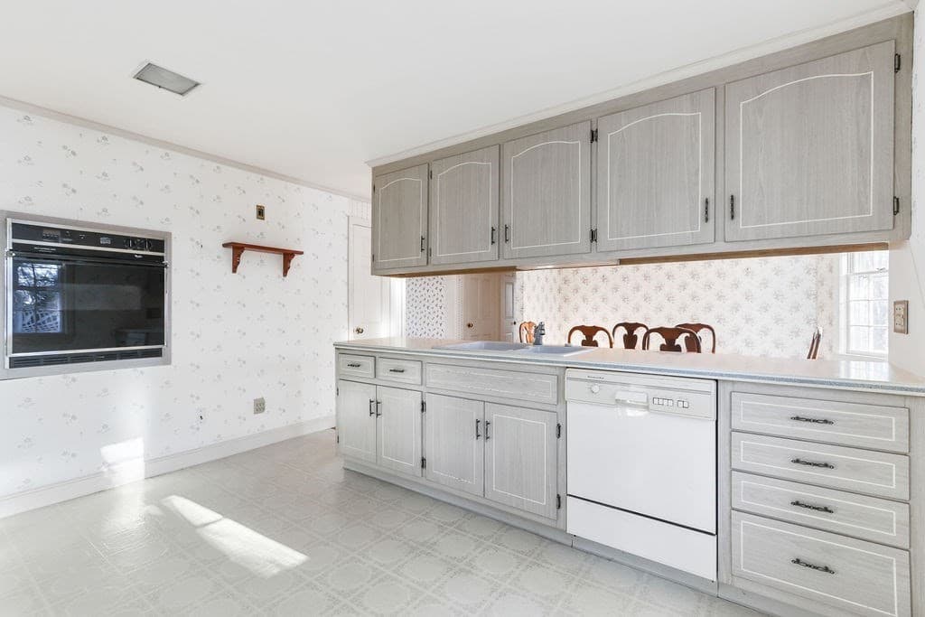 116 Elder Rd, Needham, Massachusetts 02494 - Photo 6