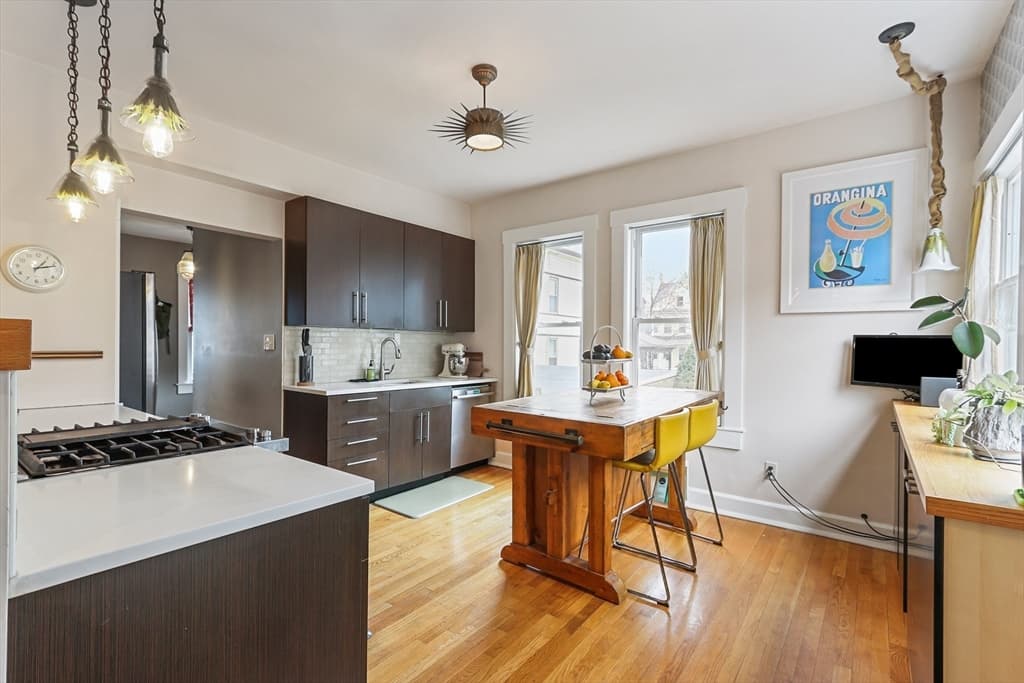 96-R Summer St, Somerville, Massachusetts 02143 - Photo 4