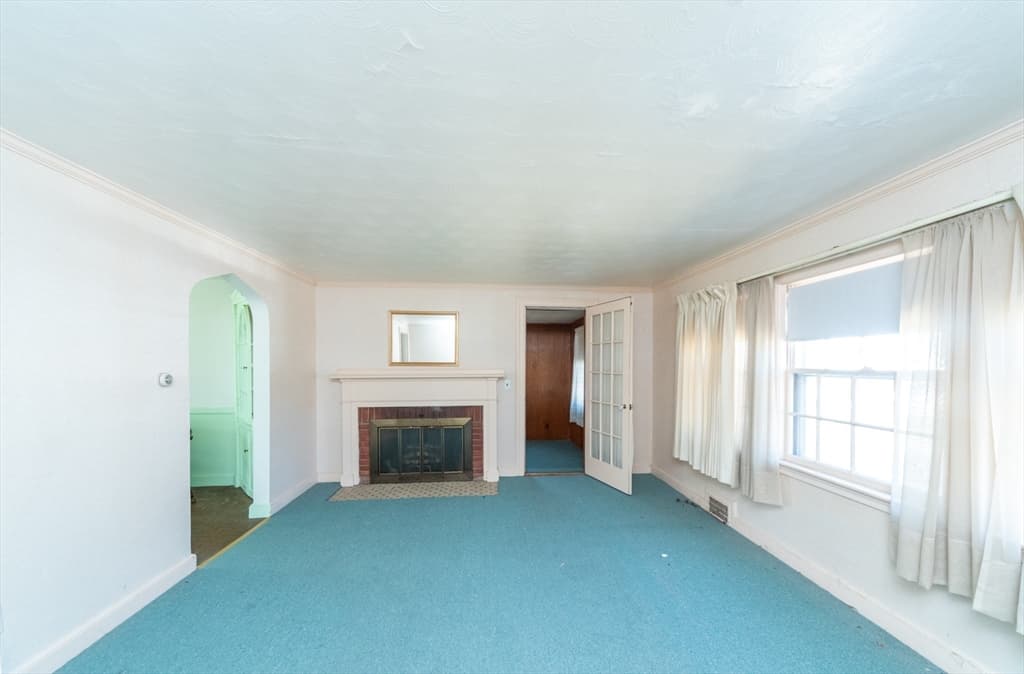 231 Beal Road, Waltham, Massachusetts 02453 - Photo 6