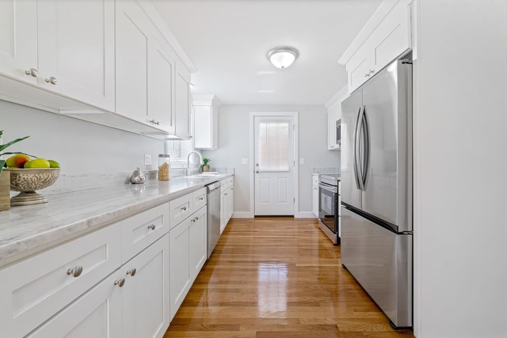 95 Oak St, Holliston, Massachusetts 01746 - Photo 5