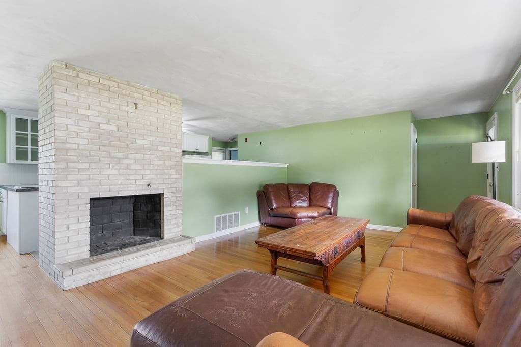 80 Sophia Ave, Brockton, Massachusetts 02301 - Photo 4