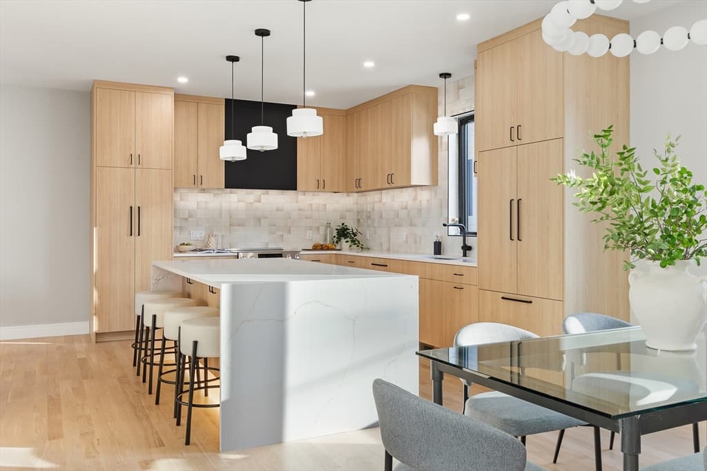 348 Linwood Ave 1, Newton, Massachusetts 02460 - Photo 6