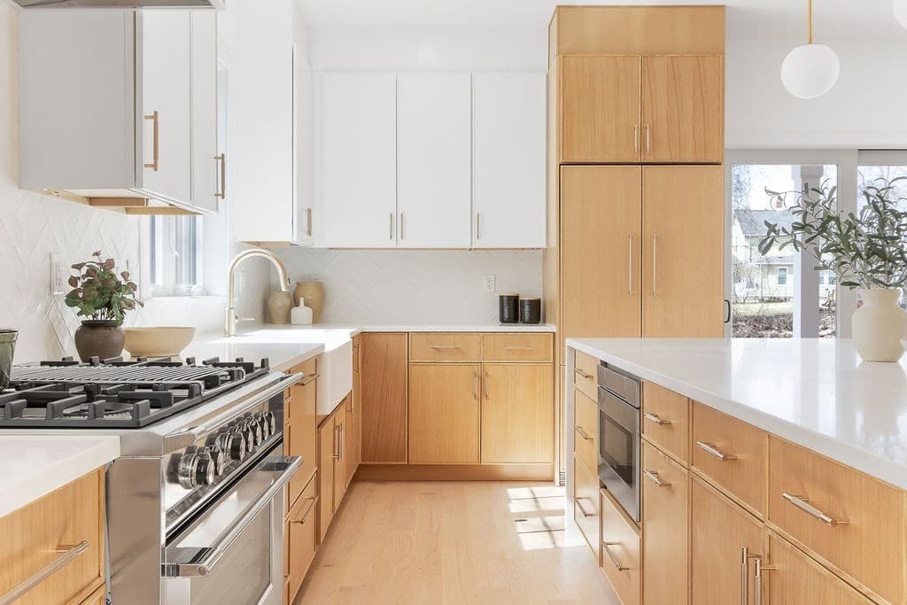 178 River St, Newton, Massachusetts 02465 - Photo 3