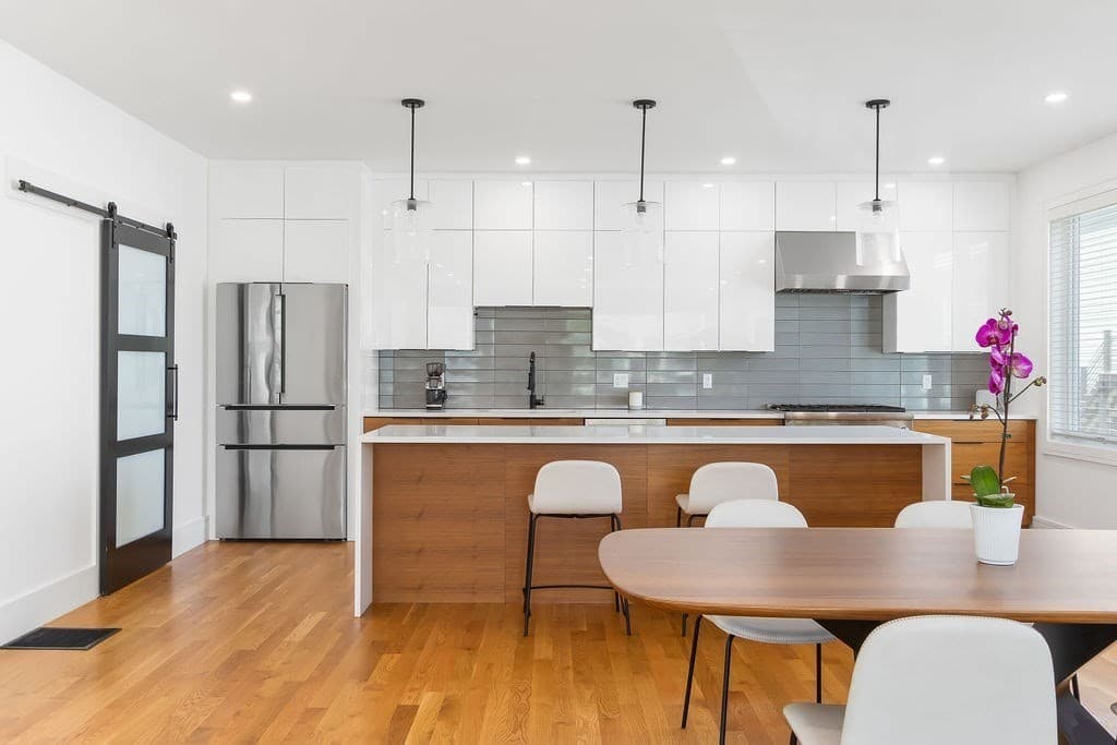 36 Taylor St 1, Waltham, Massachusetts 02453 - Photo 5