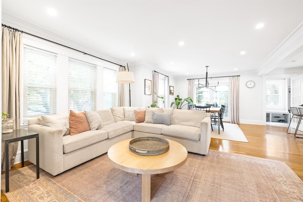 35 Alma Ave, Belmont, Massachusetts 02478 - Photo 4