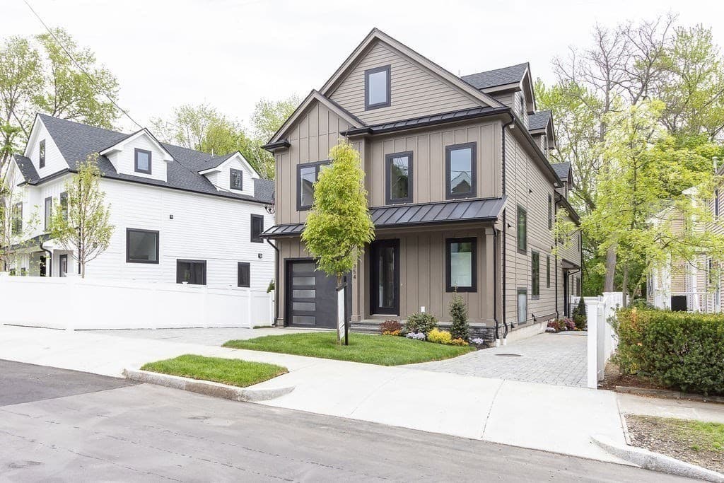 354 Linwood Ave 1, Newton, Massachusetts