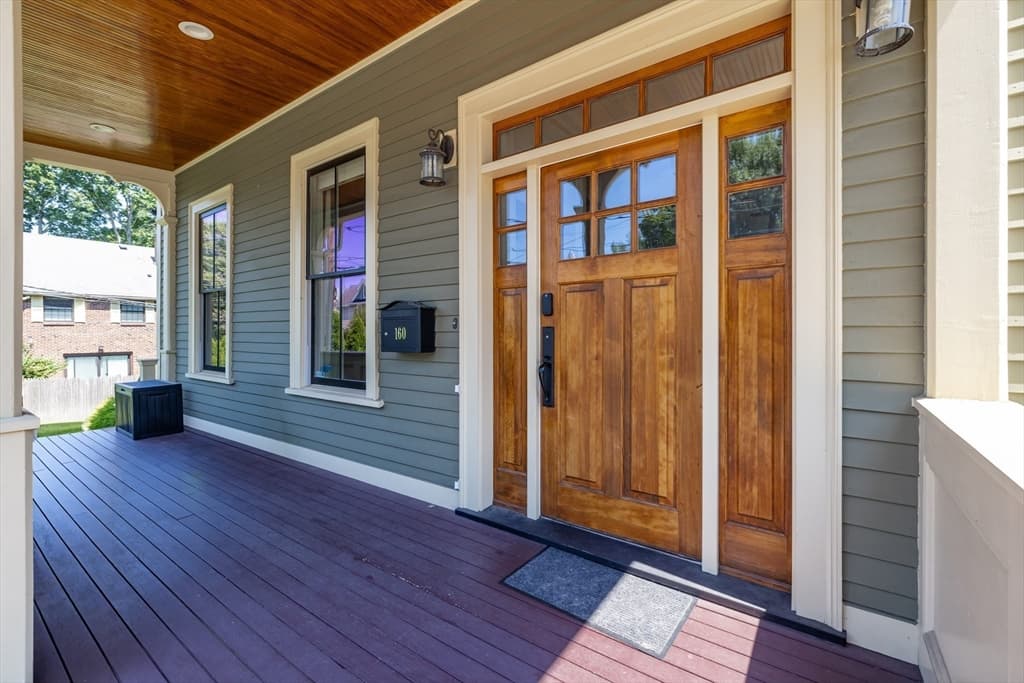 160 Walnut St A, Newton, Massachusetts — 5 bed, 4 bath Residential - Photo 3