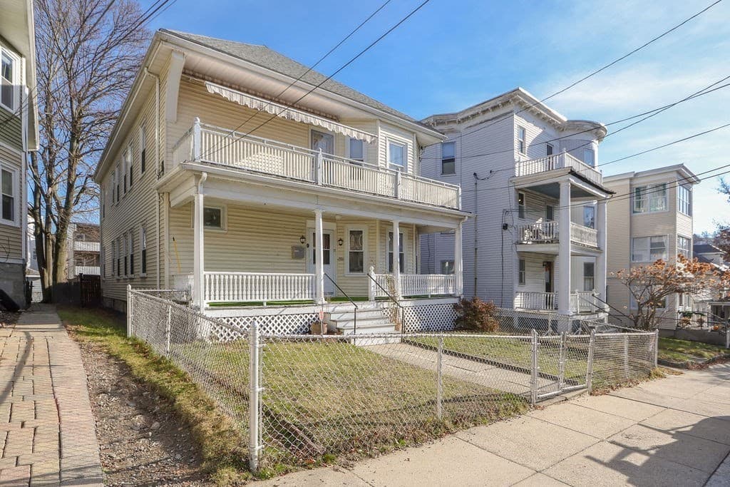 27 Champney St, Boston, Massachusetts