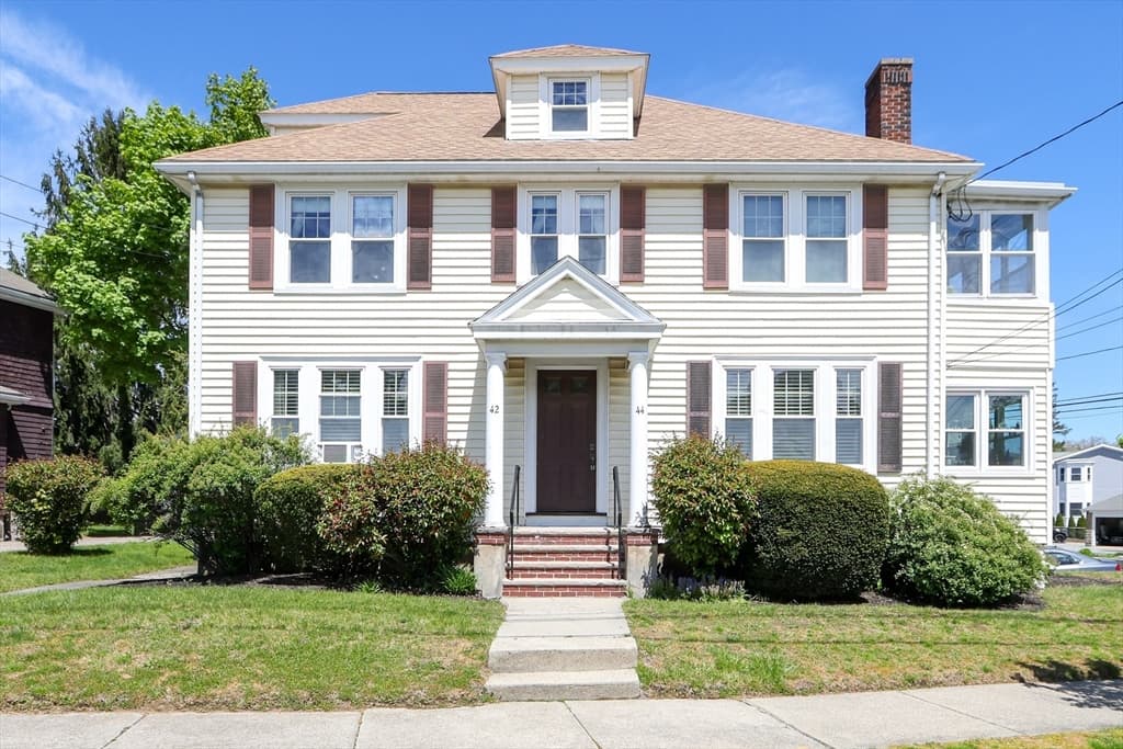 42-44 Capital St, Newton, Massachusetts