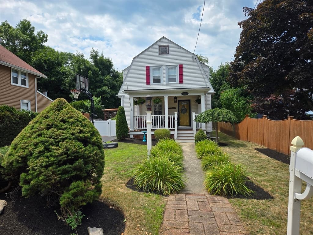 244 N Forest St, Melrose, Massachusetts 02176